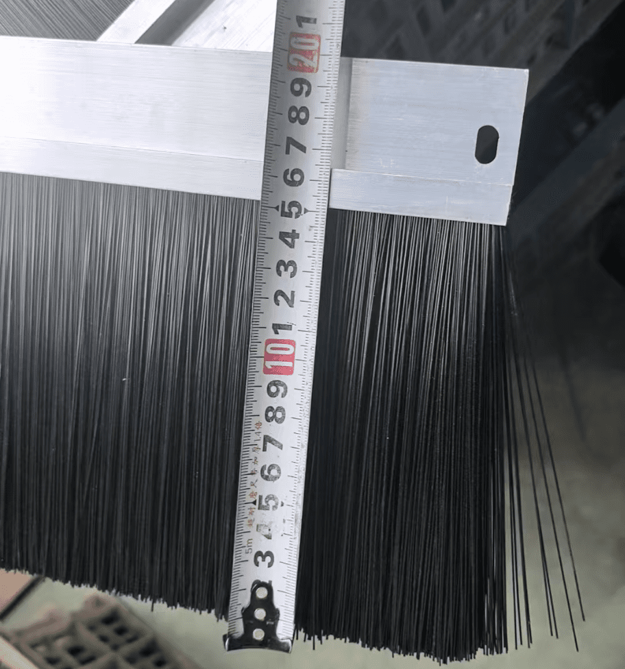 Strip Brush